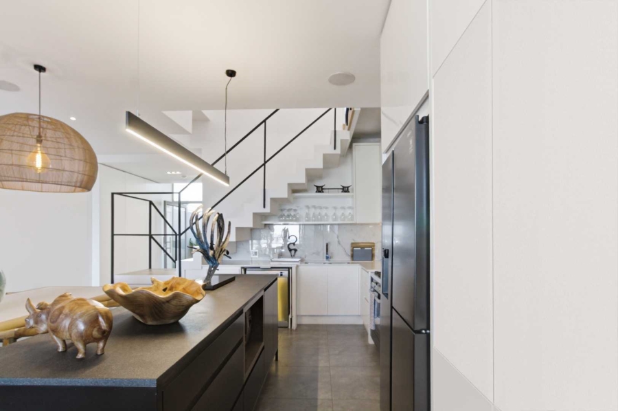 To Let 3 Bedroom Property for Rent in De Waterkant Western Cape